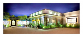 Гостиница The Banyumas Villa  Денпасар
